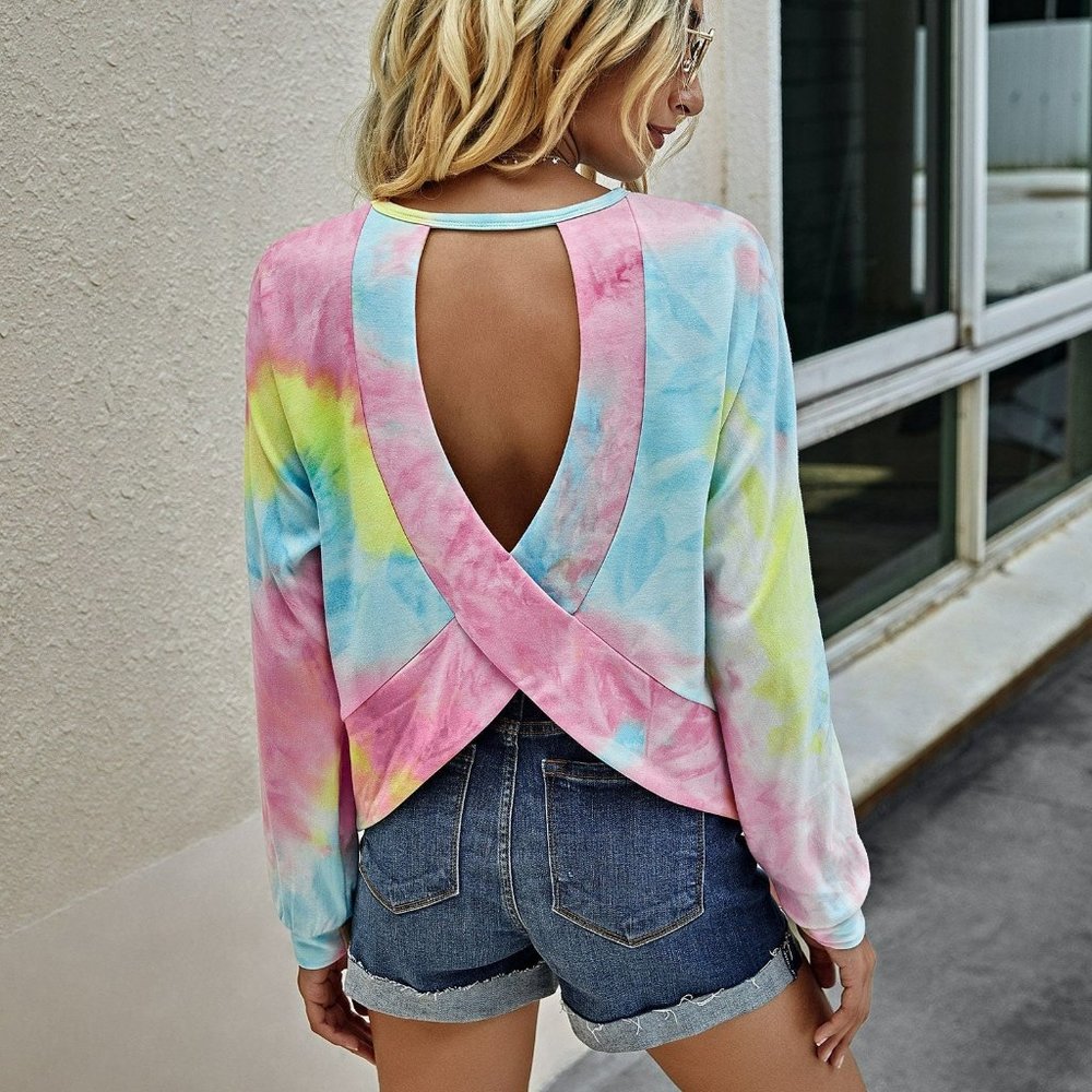 Tie Dye Open Back Sweatshirt